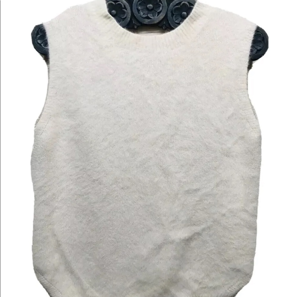 Acaine Women’s Plush Sleeveless Sweater Vest  Cream Wool Blend M